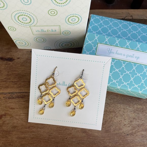 Stella & Dot Signature Clover Drop Earrings NIB - Picture 1 of 3